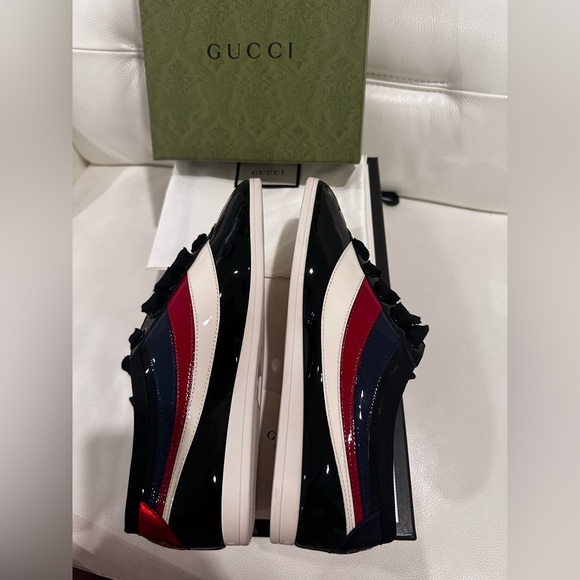 Gucci Patent Leather Sneakers
Gucci size 6.5 fit like a real USA size 9.5 women - Picture 6 of 13